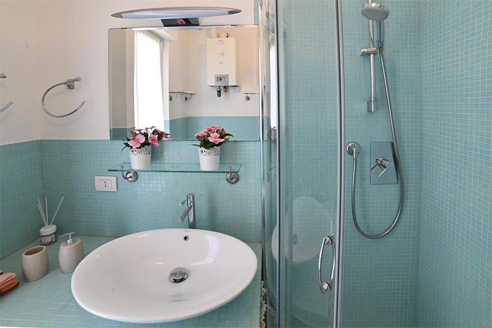 Conero Casa - Marcelli Di Numana In Via Litoranea 101 Sul Mare Vista Spiaggia Con Parcheggio Esclusivo Екстериор снимка
